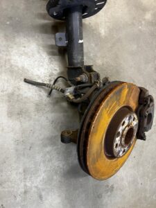 ZWROTNICA AMORTYZATOR PRZÓD PRAWY CITROEN DS7 CROSSBACK X74 2.0 BLUE HDI