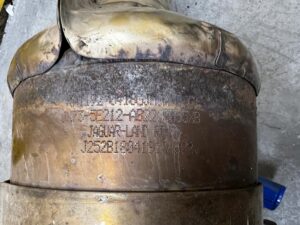 FILTR CZĄSTEK STAŁYCH DPF RANGE ROVER VELAR L560 2.0D