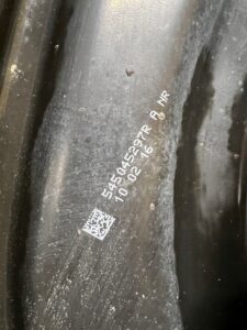 WAHACZ PRAWY PRZÓD RENAULT MEGANE IV 1.2 1.5 1.3