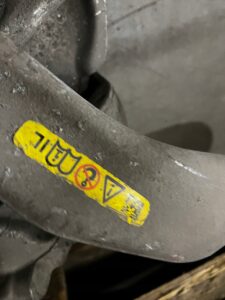 ZWROTNICA PIASTA TARCZA ZACISK WAHACZE PRZÓD LEWY BMW 5 F10 F11 2WD RWD