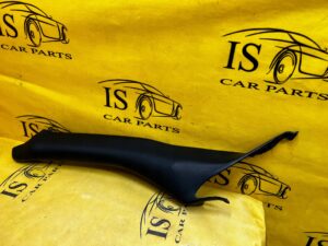 POSZYCIE OSŁONA OBUDOWA SŁUPKA PRZÓD A LEWY CHEVROLET CORVETTE C5 97-04