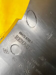 OSŁONA OBUDOWA STACYJKI KOLUMNY KIEROWNICY ZEGARÓW DACIA DUSTER II 2