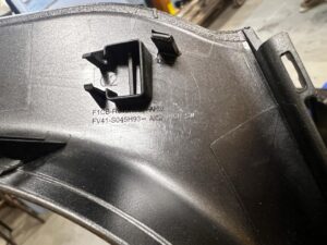 RAMKA PANEL DEKOR KONSOLI ŚRODKOWEJ KLIMATYZACJI FORD KUGA MK2