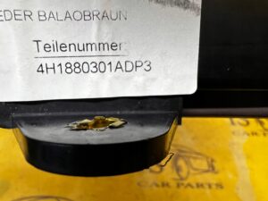 OSŁONA ZAŚLEPKA DESKI KONSOLI POD KIEROWNICĘ AUDI A8 D4