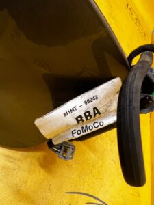 KLAPKA WLEWU PALIWA ZAMEK GNIAZDO FORD EXPLORER VI MK6 CARBONIZED GRAY