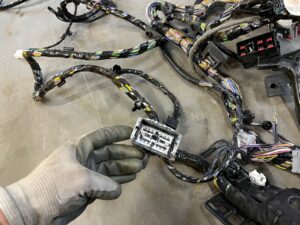 WIĄZKA INSTALACJA WNĘTRZA KABINY FORD FIESTA MK8