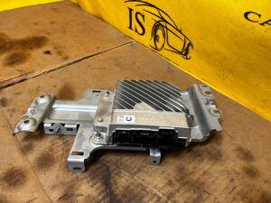 WZMACNIACZ AUDIO BOSE MOCOWANIE NISSAN X-TRAIL T32