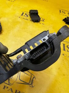 RADAR SENSOR MARTWEGO POLA BLIS LEWY FORD FIESTA MK8