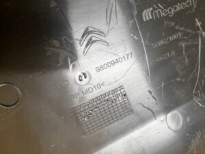 ZAŚLEPKA POKRYWY BAGAŻNIKA KLAPY TYŁ CITROEN C4 PICASSO II