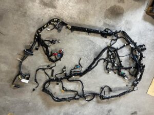 GŁÓWNA WIĄZKA INSTALACJA WNĘTRZA KABINY FORD BRONCO 2.7 V6 ECOBOOST 21-