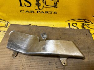 OSŁONA MOCOWANIE PRZEWODÓW PALIWA AUDI A8 D4 4H