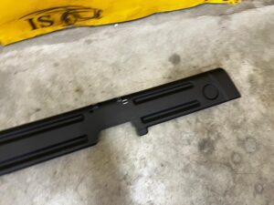 LISTWA OSŁONA ŚCIANY TYŁ TYLNEJ KABINY BAGAŻNIKA FORD RANGER MK5 V