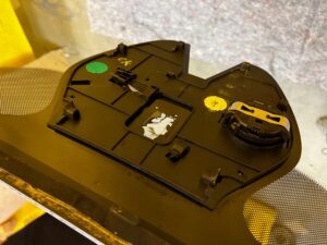 SZYBA CZOŁOWA PRZÓD AKUSTYCZNA CZUJNIK KAMERA RENAULT MEGANE IV 2015R