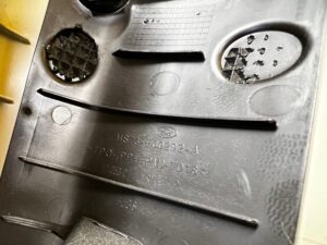 POSZYCIE OSŁONA OBUDOWA SŁUPKA PRZÓD A PRAWY FORD FUSION LIFT USA