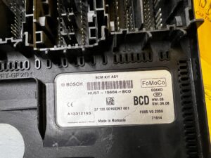 SKRZYNKA MODUŁ STEROWNIK BCM BSI FORD FIESTA MK8