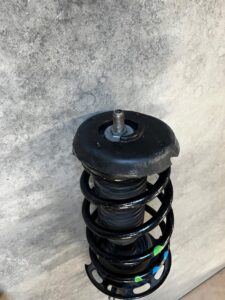 AMORTYZATOR PRZÓD PRZEDNI PRAWY CITROEN DS3 I