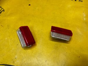 2 X LAMPKA OŚWIETLENIA BOCZKA DRZWI MERCEDES GL X166