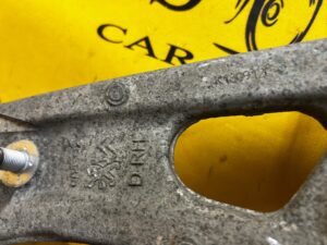 WAHACZ PRZÓD PRZEDNI PRAWY CITROEN DS7 CROSSBACK X74