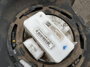 ZBIORNIK BAK POMPA WLEW PALIWA PALIWOWA DACIA JOGGER 1.0 TCE