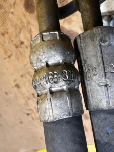 BLOK ZAWOROWY ZAWORÓW ZAWIESZENIA MERCEDES GL X166