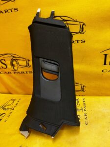 POSZYCIE OSŁONA OBUDOWA SŁUPKA ŚRODKOWEGO B PRAWY VOLVO XC90 II