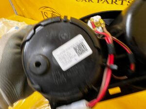 SCHOWEK CUPHOLDER UCHWYT NA KUBKI BMW 5 G30 G31 M5 F90 6 G32 NOWY OEM