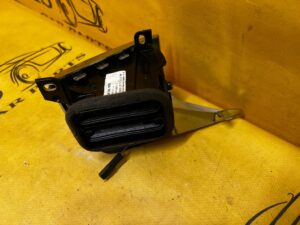 KRATKA NAWIEWU TYŁ LEWA LEWY ŚRODKOWA PORSCHE PANAMERA 970 I LIFT