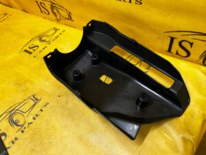 OBUDOWA OSŁONA DOLNA KOLUMNY KIEROWNICZEJ FORD BRONCO 21-