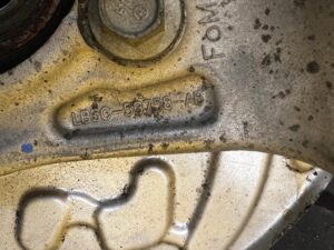 ZWROTNICA TARCZA ZACISK TYŁ PRAWY FORD EXPLORER MK6 4X4