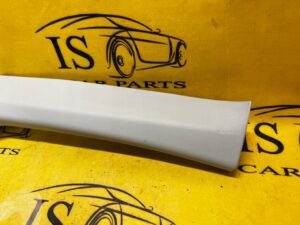 POSZYCIE OSŁONA OBUDOWA SŁUPKA PRZÓD A PRAWY RENAULT MEGANE IV