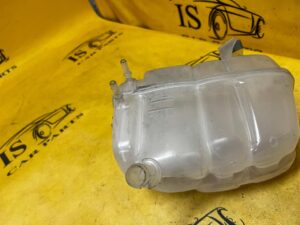 ZBIORNIK ZBIORNICZEK WYRÓWNAWCZY FORD BRONCO 21-