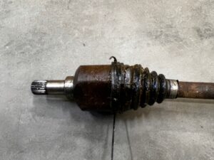 PÓŁOŚ PÓŁOŚKA PRZÓD LEWY LEWA PEUGEOT 308 II T9 1.6 E-HDI