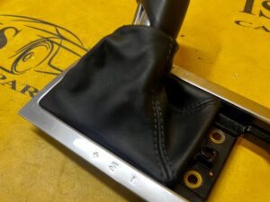 LEWAREK WYBIERAK ZMIANY BIEGÓW OSŁONA TUNELU ŚRODKOWEGO PORSCHE MACAN 95B