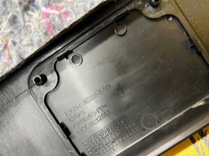 OSŁONA TAPICERKA POSZYCIE KLAPY TYŁ BAGAŻNIKA FORD ESCAPE MK4 USA