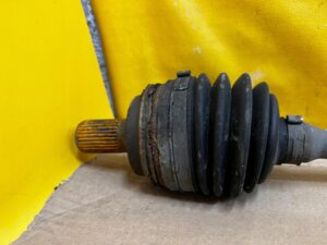 PÓŁOŚ PRZÓD PRZEDNIA LEWY LEWA MERCEDES CLS W218 3.0 CDI 4WD 4X4