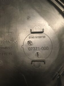 OSŁONA LEWY BOCZEK DESKI BMW 7 F01