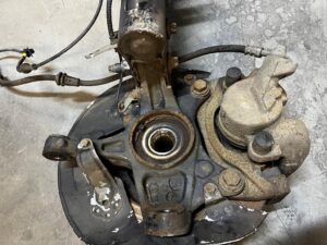 NOGA AMORTYZATOR ZWROTNICA PRZÓD LEWY CITROEN C4 GRAND PICASSO II 1.6 THP