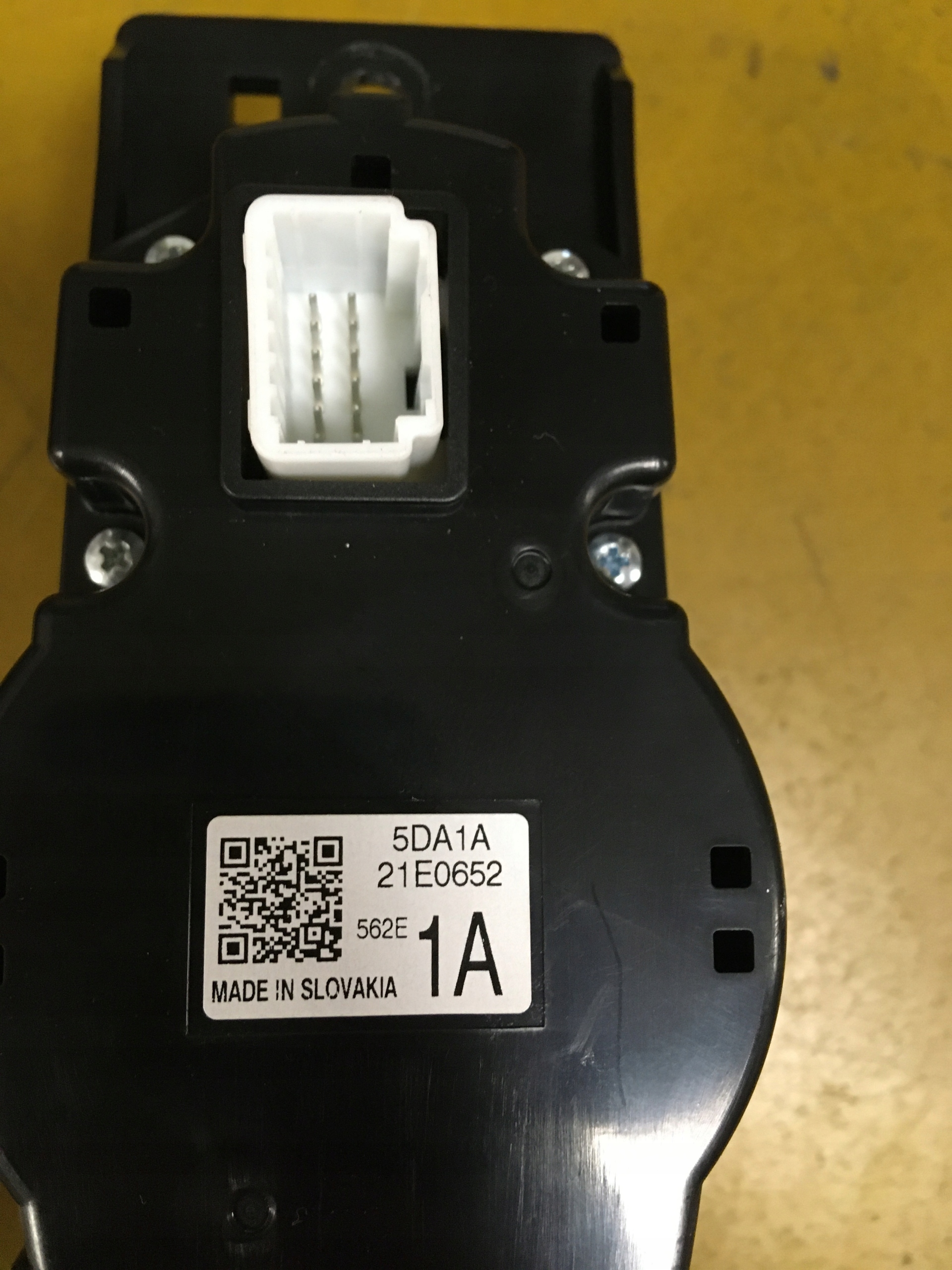 PANEL STEROWANIA RADIO NAWIGACJA INFINITI Q30 QX30