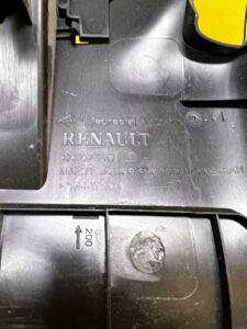 OSŁONA OBUDOWA KOLUMNY KIEROWNICZEJ RENAULT MEGANE IV