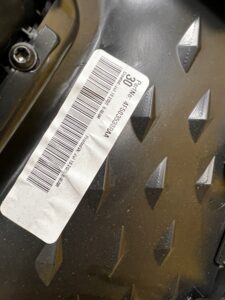 BOCZEK DRZWI PRAWY TYŁ FORD ESCAPE MK4