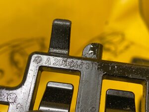 WSPORNIK PODSTAWA MOCOWANIE MERCEDES W257