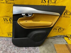 TAPICERKA BOCZEK DRZWI TYŁ PRAWY VOLVO XC90 II EU