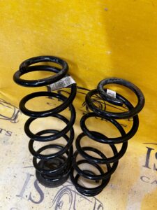 KOMPLET SPRĘŻYNY SPRĘŻYNA TYŁ TYLNA VW AUDI SEAT SKODA SCALA