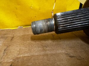 PÓŁOŚ TYŁ TYLNA PRAWA PRAWY RANGE ROVER VELAR L560