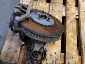 ZWROTNICA TARCZA PRZÓD PRAWY LAND ROVER DISCOVERY SPORT V L550 LIFT 2.0 D