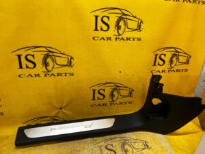 PLASTIK OSŁONA PROGU SŁUPKA A PRZÓD LEWY PORSCHE PANAMERA 970 I LIFT