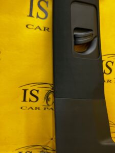 OSŁONA POSZYCIE SŁUPKA B LEWE PORSCHE CAYENNE II 7P5 LIFT 92A