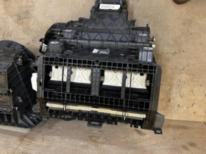 KOMPLETNA NAGRZEWNICA FORD KUGA MK3 ESCAPE MK4 USA