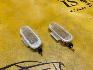 2 X LAMPKA OŚWIETLENIE PODSUFITKI RENAULT LAGUNA III