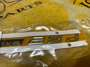EMBLEMAT NAPIS ZNACZEK XDrive 25d BMW X5 F15 25dX NOWY OEM